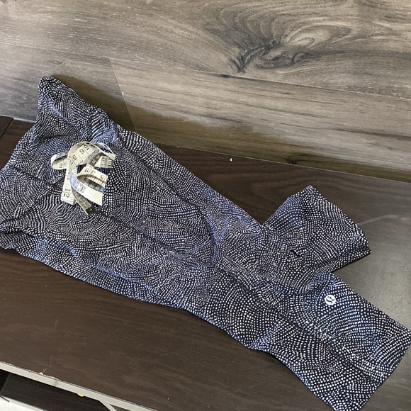 Lululemon crops - Picture 6 of 6